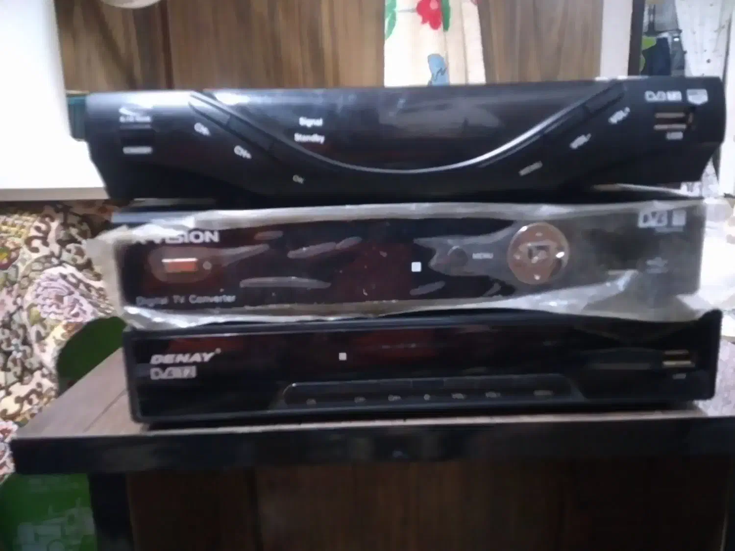 دستگاه گیرنده دیجیتال تلویزیون|تلویزیون و پروژکتور|رشت, استقامت ۱|دیوار