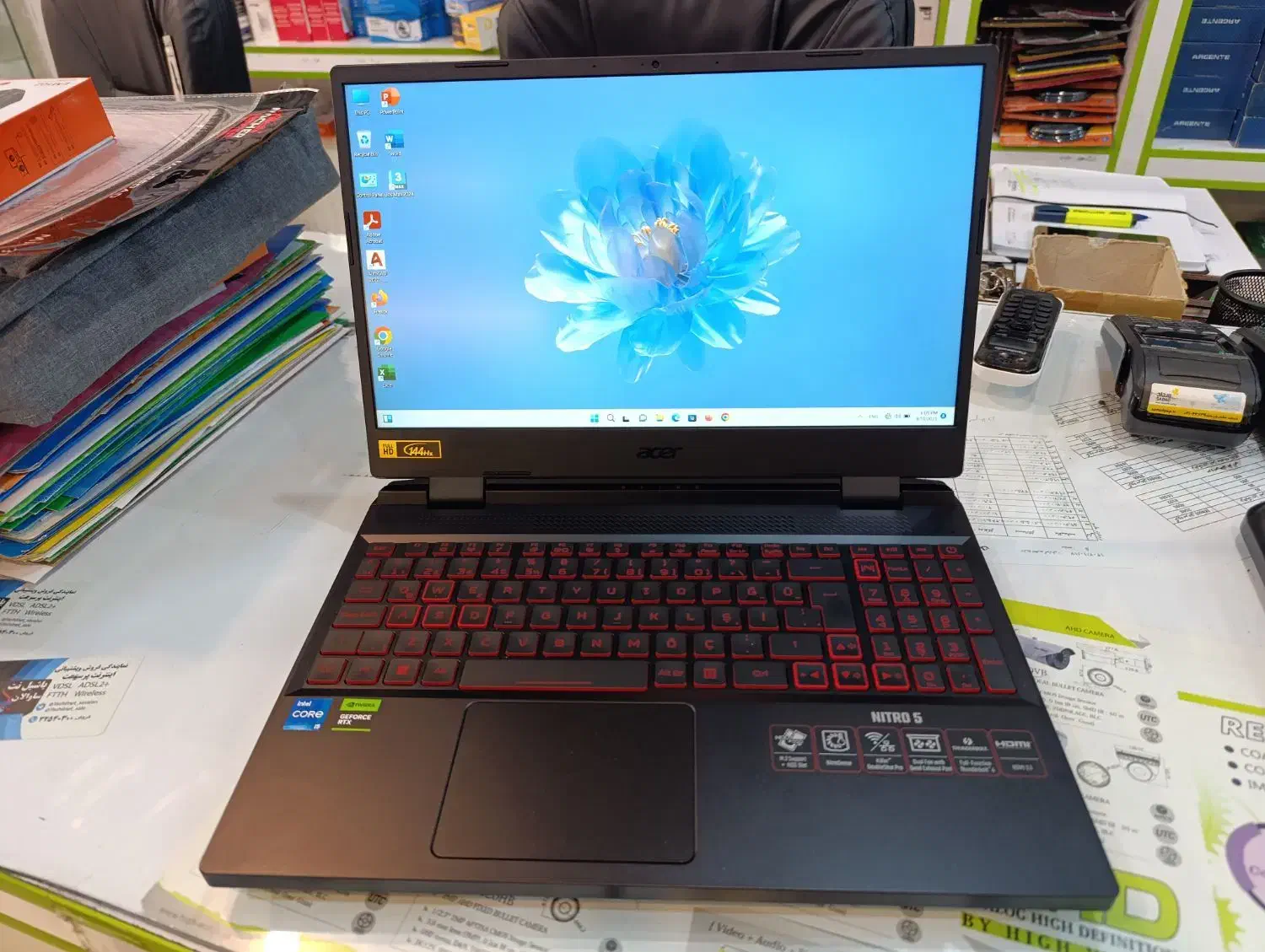لپ‌تاپ گیمینگ و حرفه‌ای  Acer RTX 3050 144HZ|رایانه همراه|مشگین شهر, |دیوار