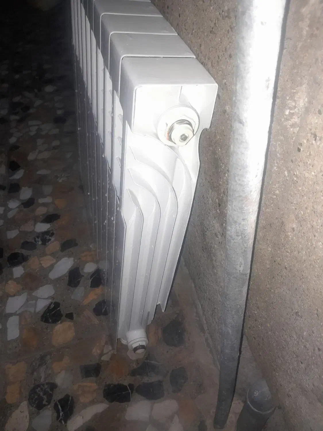 رادیاتور ده پره ایران رادیاتور سالم در حد|آبگرمکن، پکیج، شوفاژ|جویبار, |دیوار