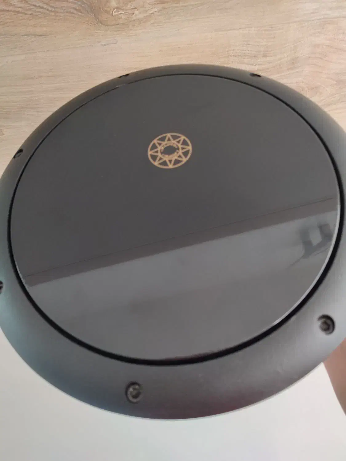 ضرب و تمپو|درام و پرکاشن|رشت, حومه رشت|دیوار