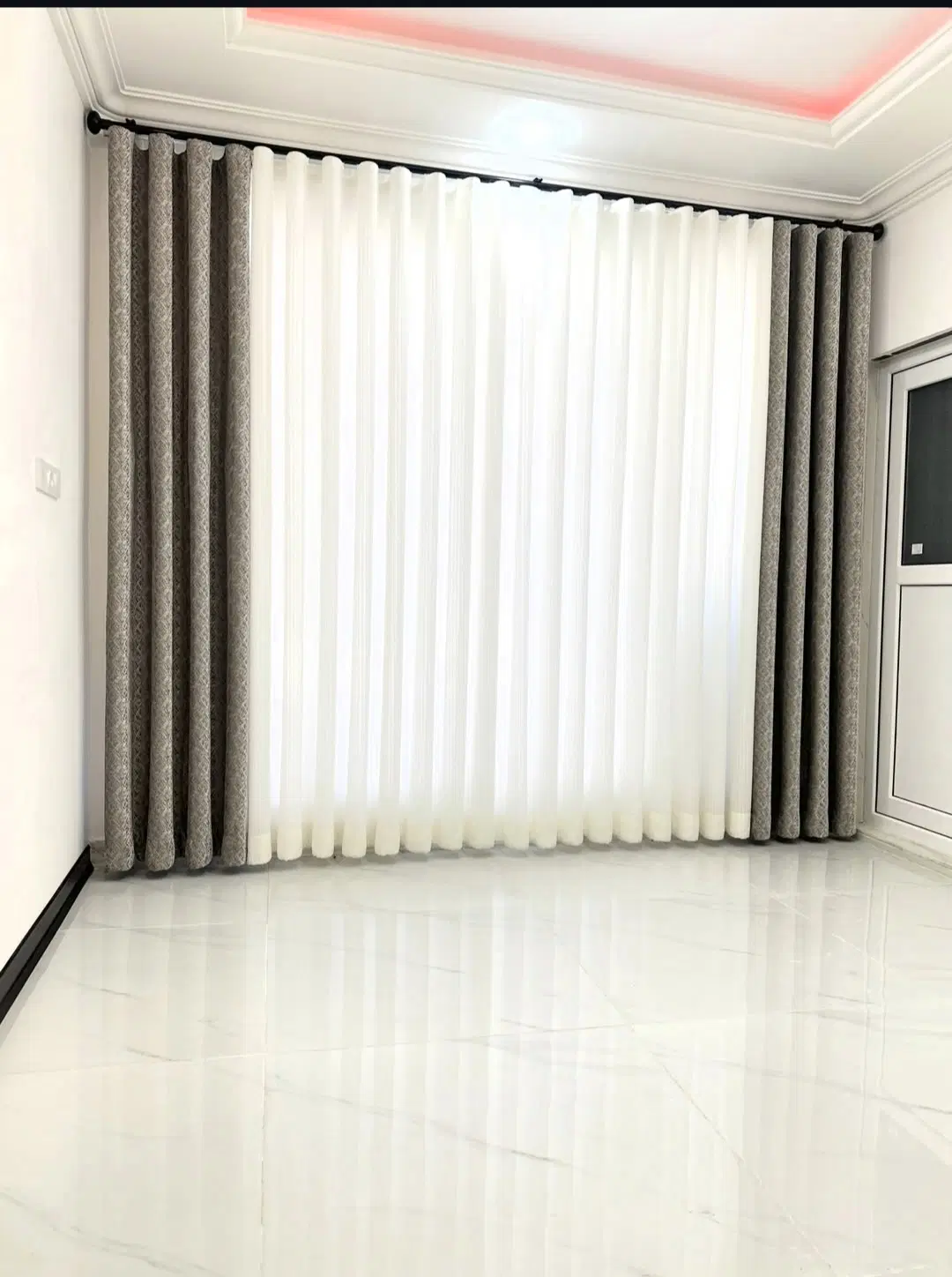 ارائه دهنده انواع پرده های آماده با قیمت مناسب|پرده، رانر، رومیزی|کرج, دهقان ویلا|دیوار