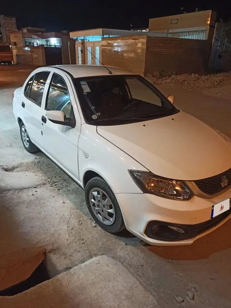 ساینا|خودرو سواری و وانت|دوگنبدان, |دیوار