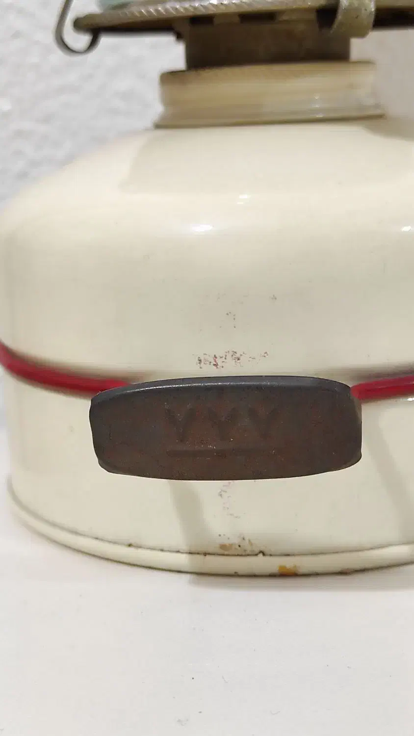 چراغ نفتی|کلکسیون اشیاء عتیقه|شاهین‌شهر, عطار|دیوار