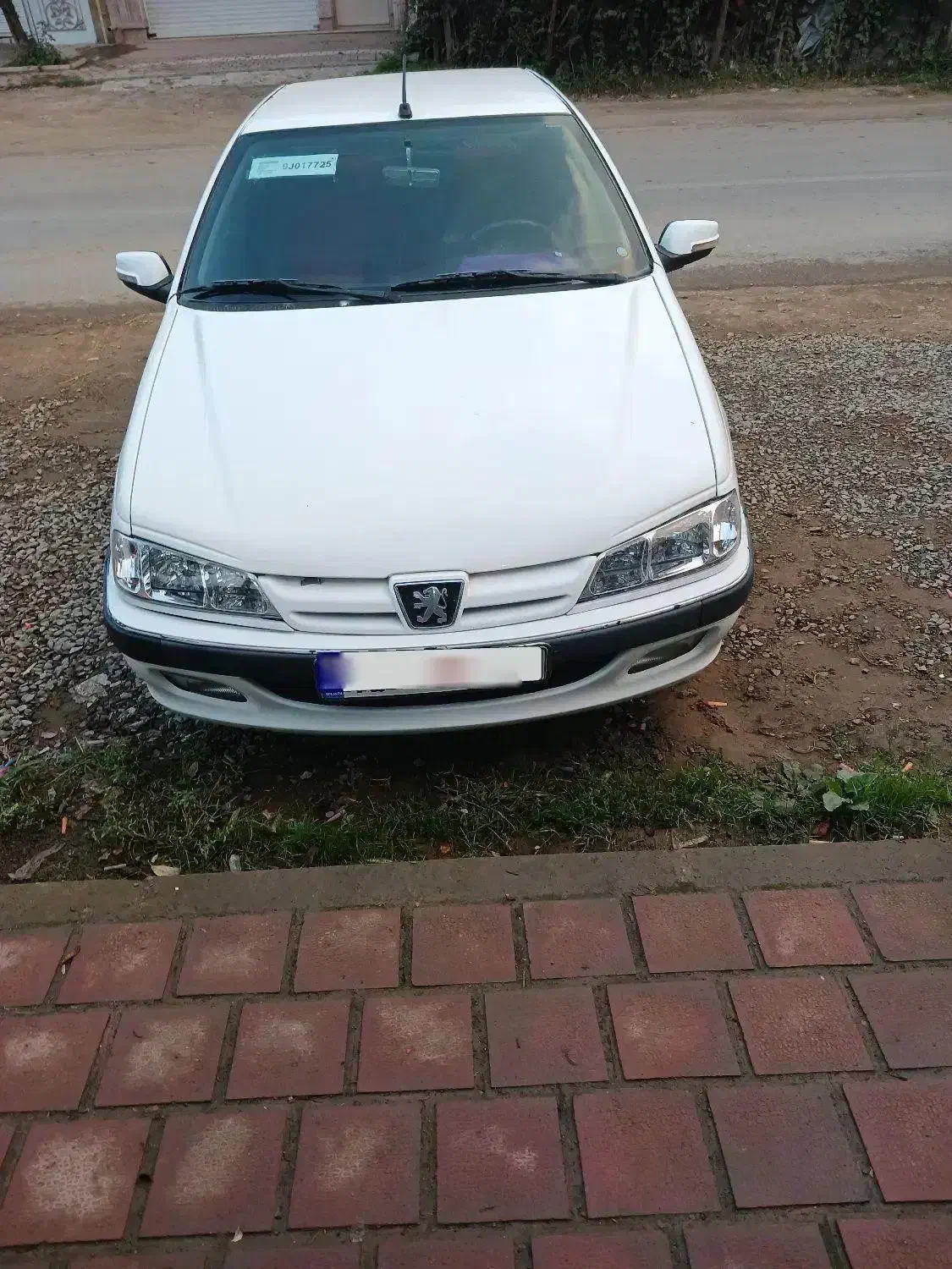 پارس مدل ۸۱|خودرو سواری و وانت|لاهیجان, کوی خزر|دیوار