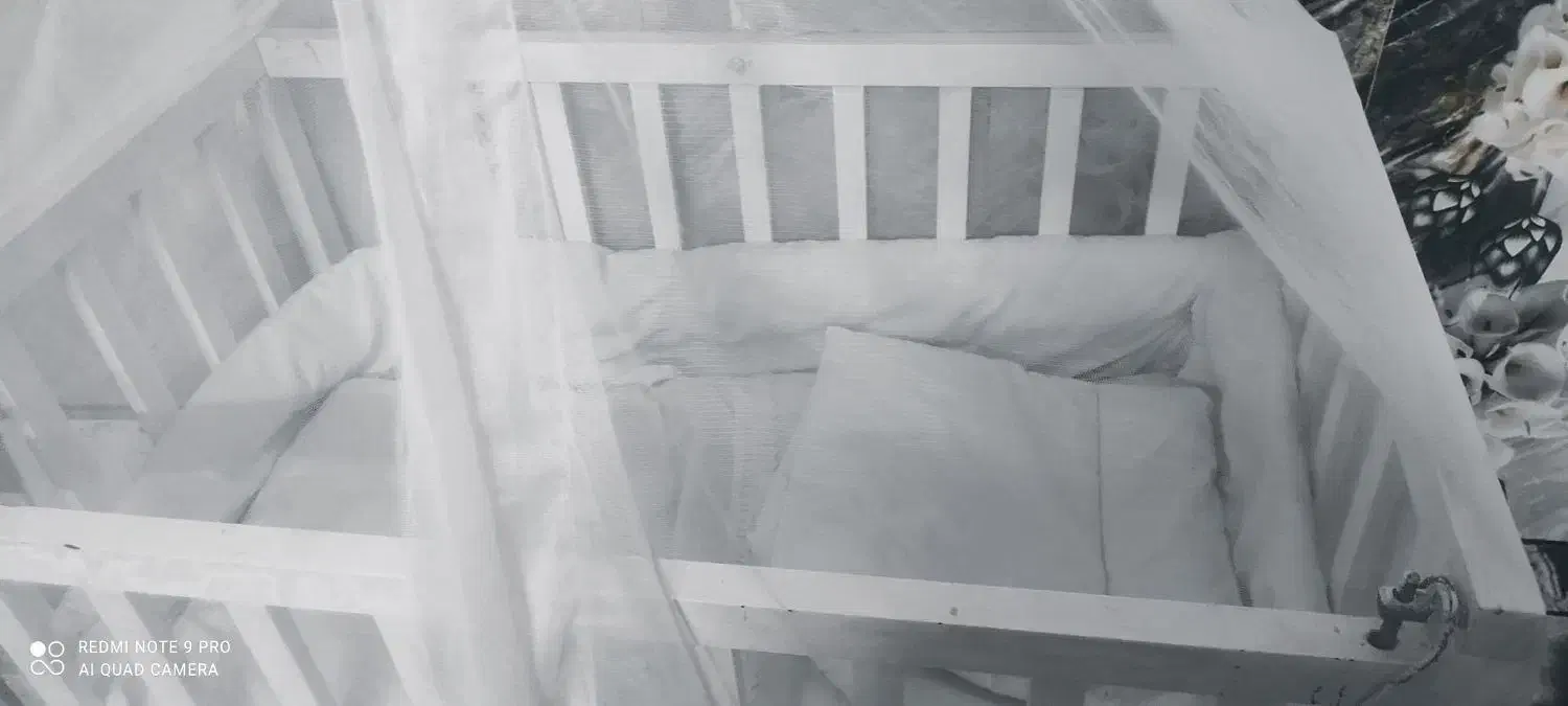 گهواره فروشی|تخت و صندلی بچه|خاش, |دیوار