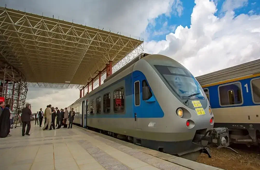 فروش تک بلیط قطار وهواپیما مشهد|تور و چارتر|تبریز, |دیوار