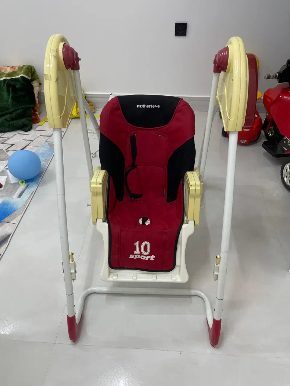 تاب و صندلی غذای کودک ممکو|اسباب‌بازی بچه|بندر ماهشهر, |دیوار