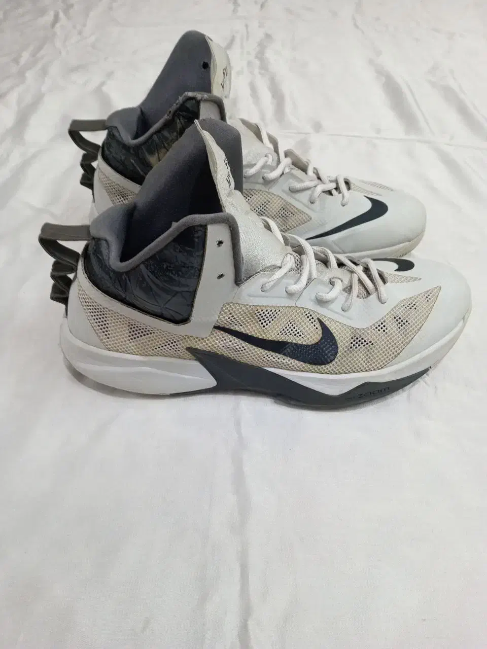 کفش بسکتبال Nike و Jordan اورجینال سایز ۴۷ و۴۶|کیف، کفش، کمربند|اصفهان, خانه اصفهان|دیوار