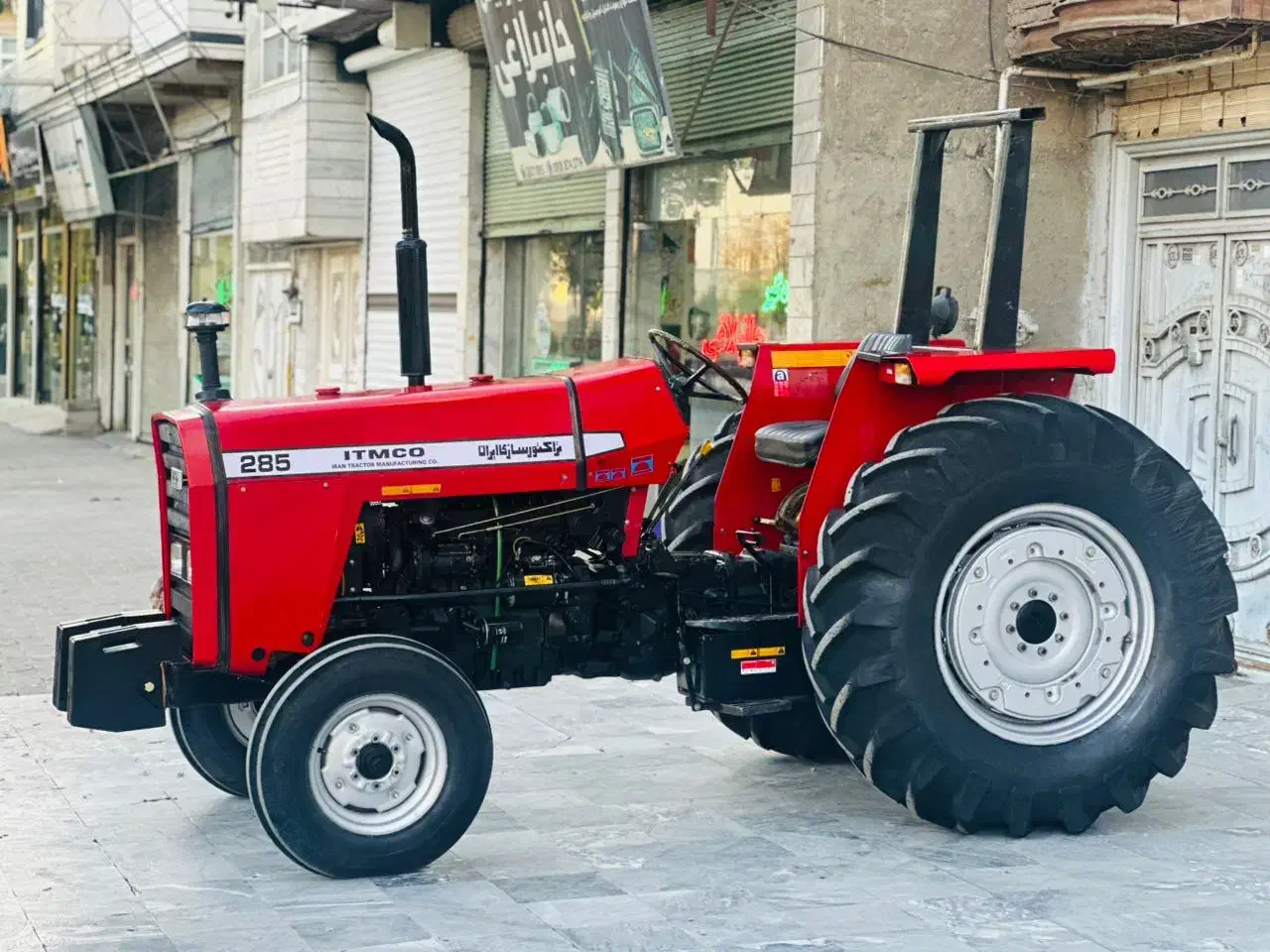 تراکتور|خودرو سنگین|کوهدشت, |دیوار