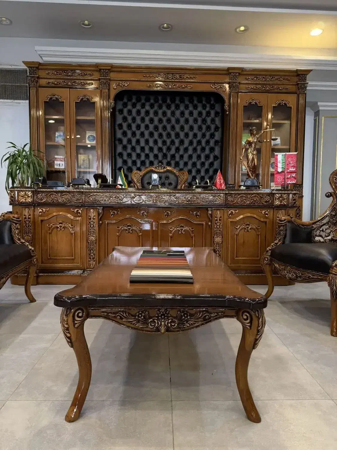 ستـ کامل میز و مبلمان کلاسیک رومانی ادا|مبلمان اداری|تهران, شهرک شریفی|دیوار