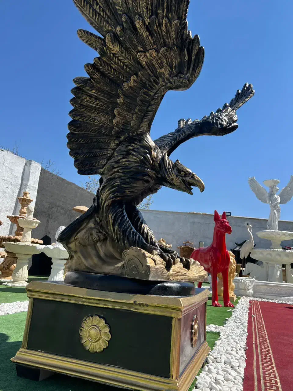 شیر اسب دلفین گوزن عقاب سگ|مجسمه، تندیس، ماکت|سیرجان, |دیوار