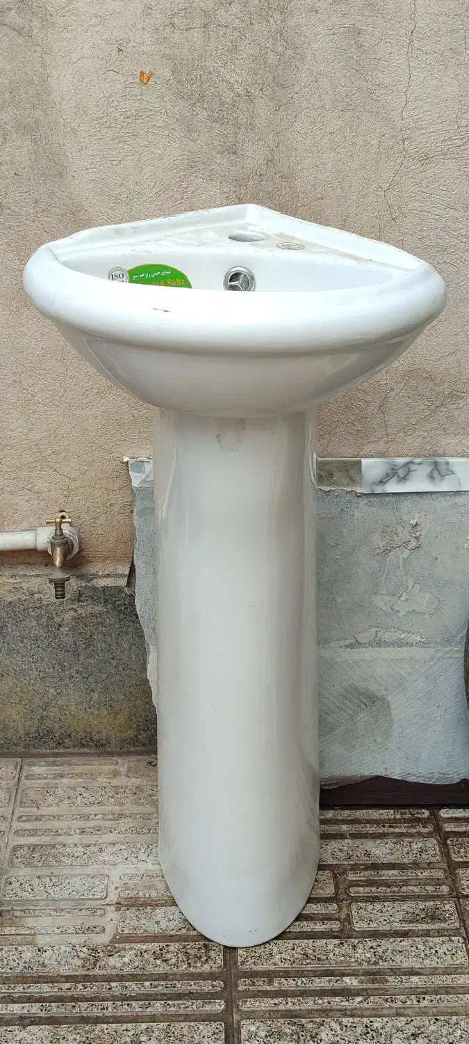 روشویی|لوازم سرویس بهداشتی|همدان, |دیوار