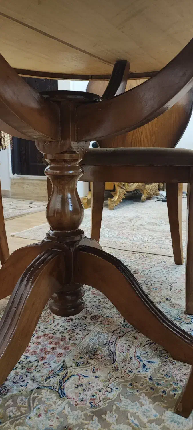 میز غذاخوری ۴ نفره گرد، ۱۱۰ در ۱۱۰|میز و صندلی غذاخوری|رشت, باهنر|دیوار