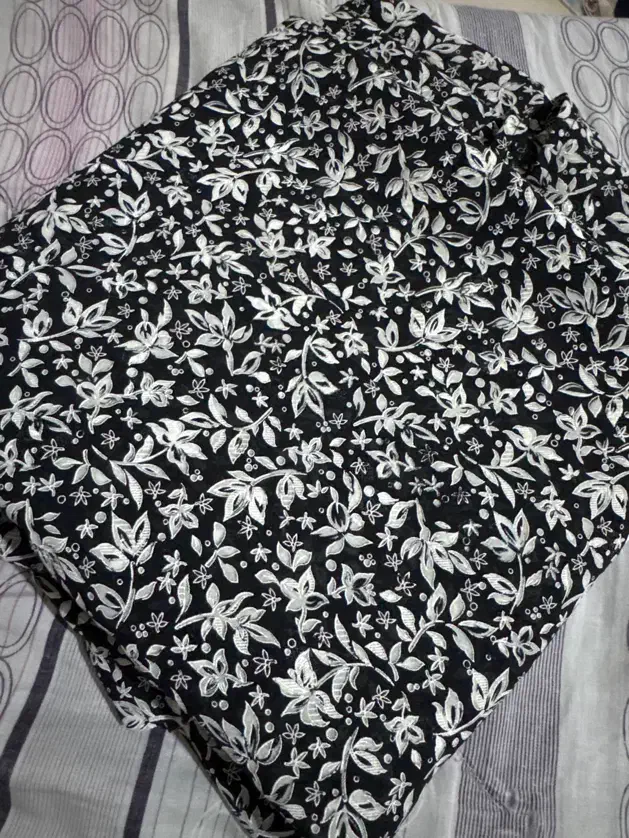 چادر رنگی|لباس|کرج, گوهردشت|دیوار