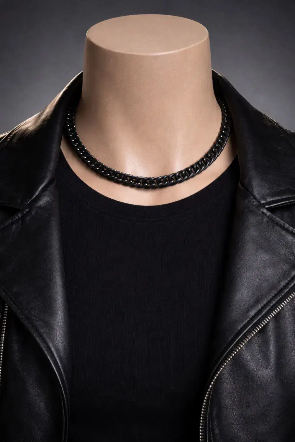 گردن بند|بدلیجات|تالش, هشتپر|دیوار