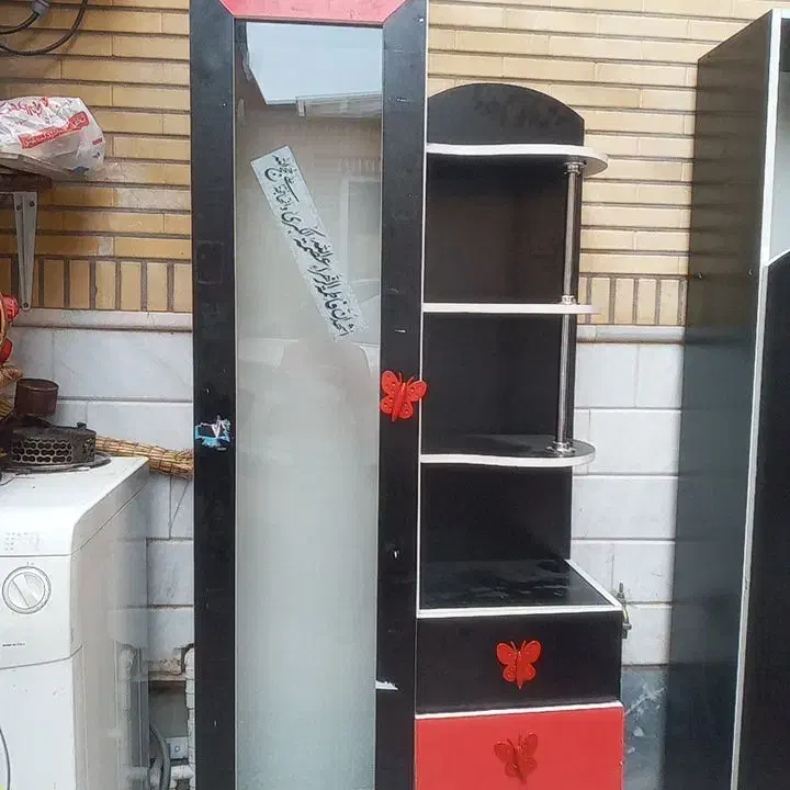 کمد بچه|جاکفشی، کمد، دراور|قم, قلعه کامکار|دیوار