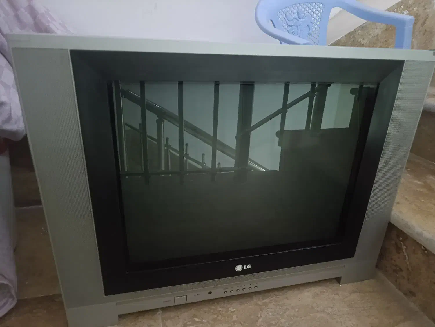 تلویزیون|تلویزیون و پروژکتور|اراک, |دیوار