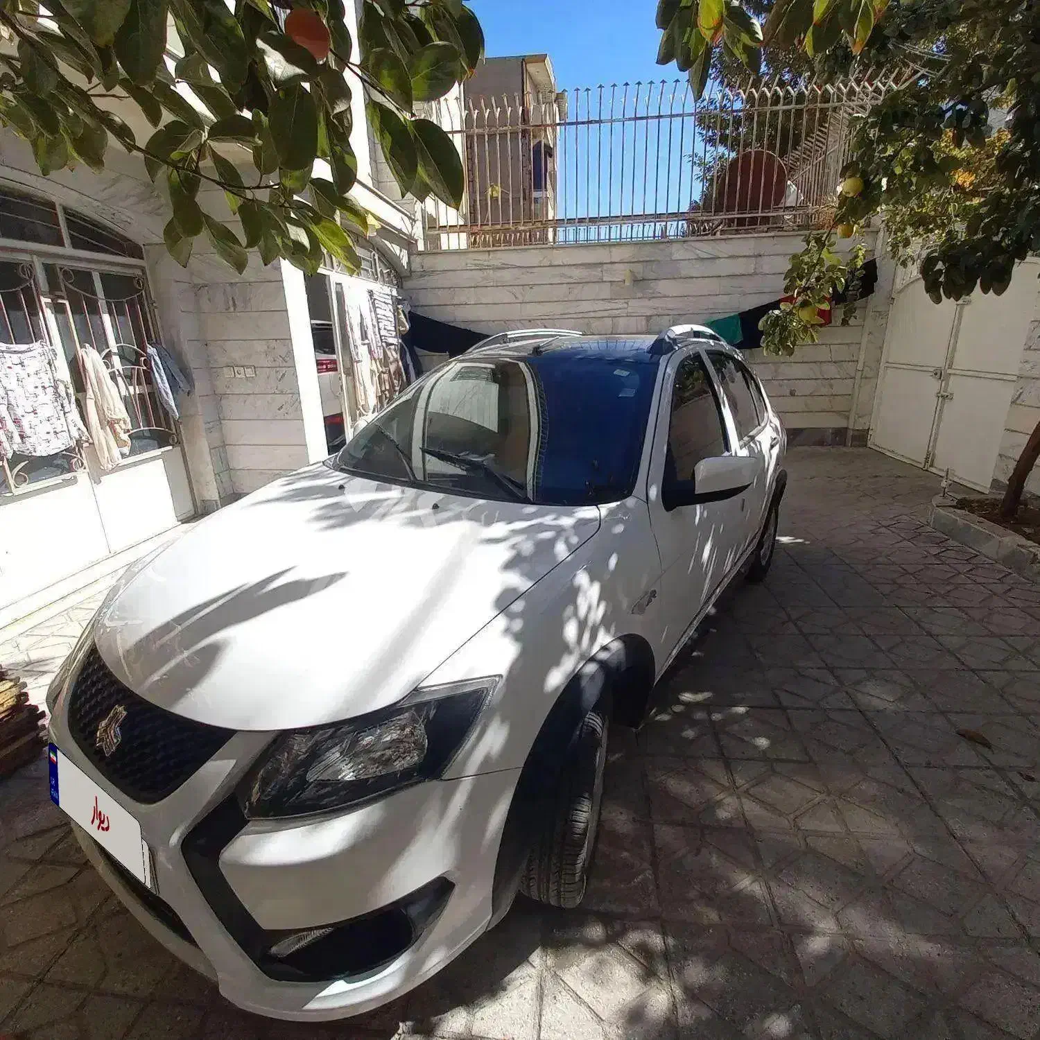 کوییک R سفید مشکی|خودرو سواری و وانت|بروجرد, |دیوار