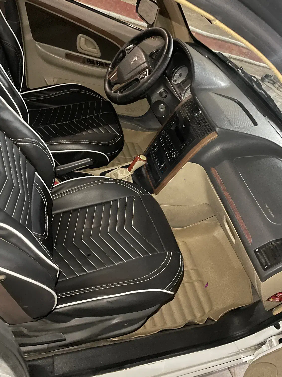 پژوپارس ۱۴۰۰ درحدخشک برج۱۲|خودرو سواری و وانت|زاهدان, |دیوار