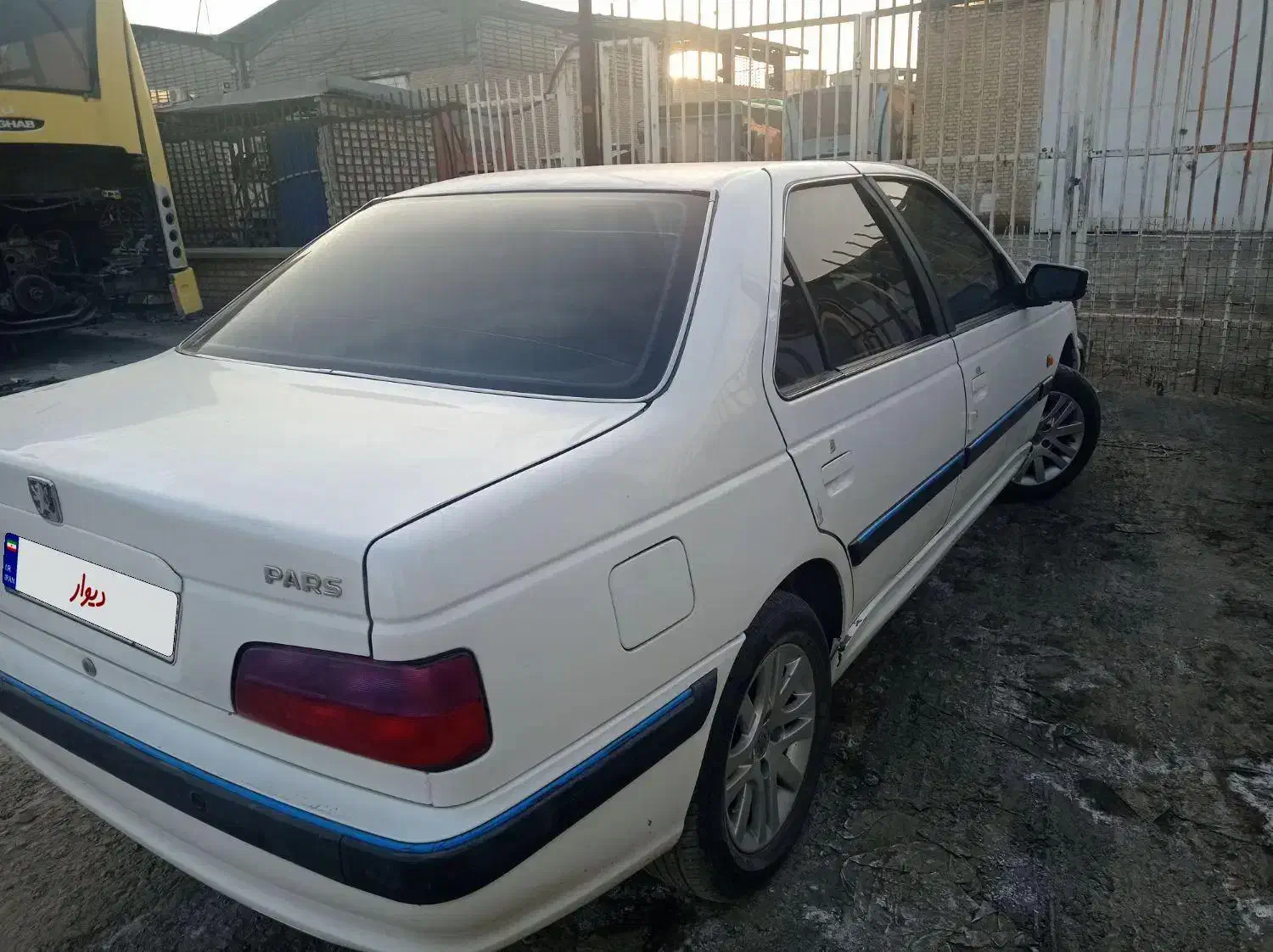 پژو پارس 97|خودرو سواری و وانت|ملکآباد, |دیوار