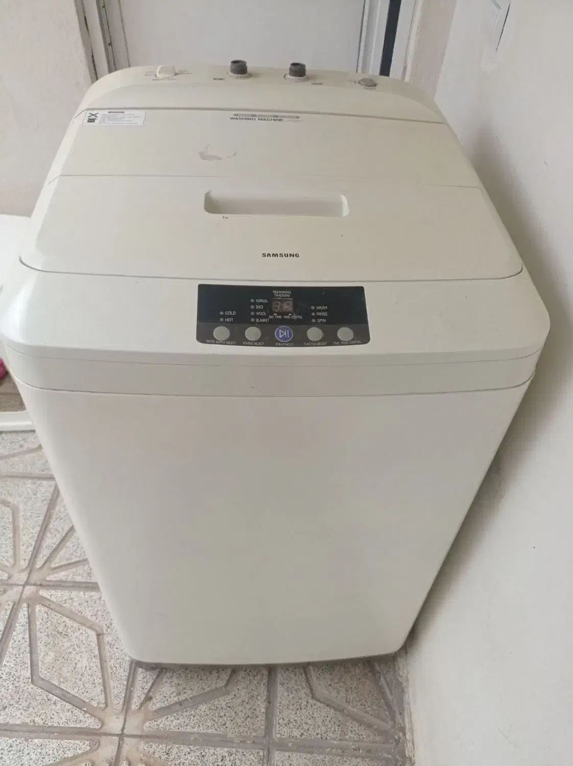 لباسشویی سینگ دولگنه|ماشین لباسشویی و خشککن لباس|میانه, |دیوار