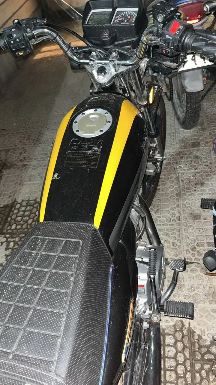 پرواز۲۰۰|موتورسیکلت|اصفهان, گرکان|دیوار