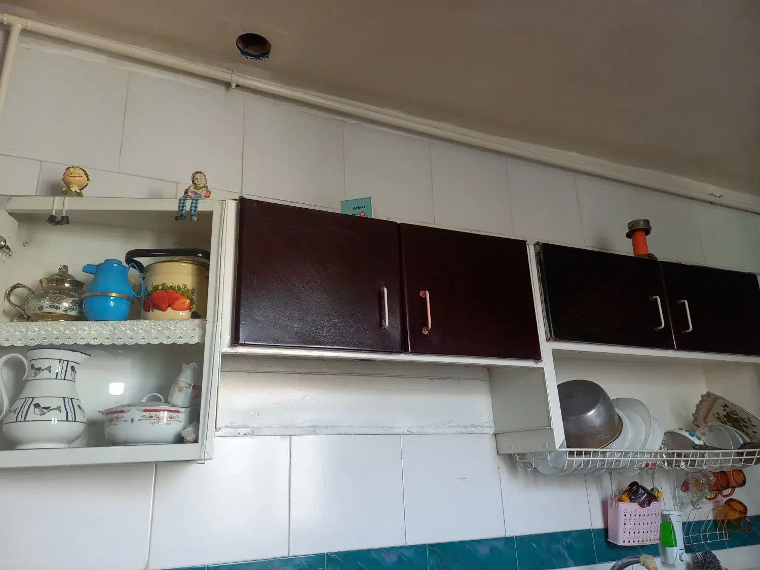 کابینت گالوانیزه|کتابخانه، شلف، قفسه‌های دیواری|میانه, |دیوار