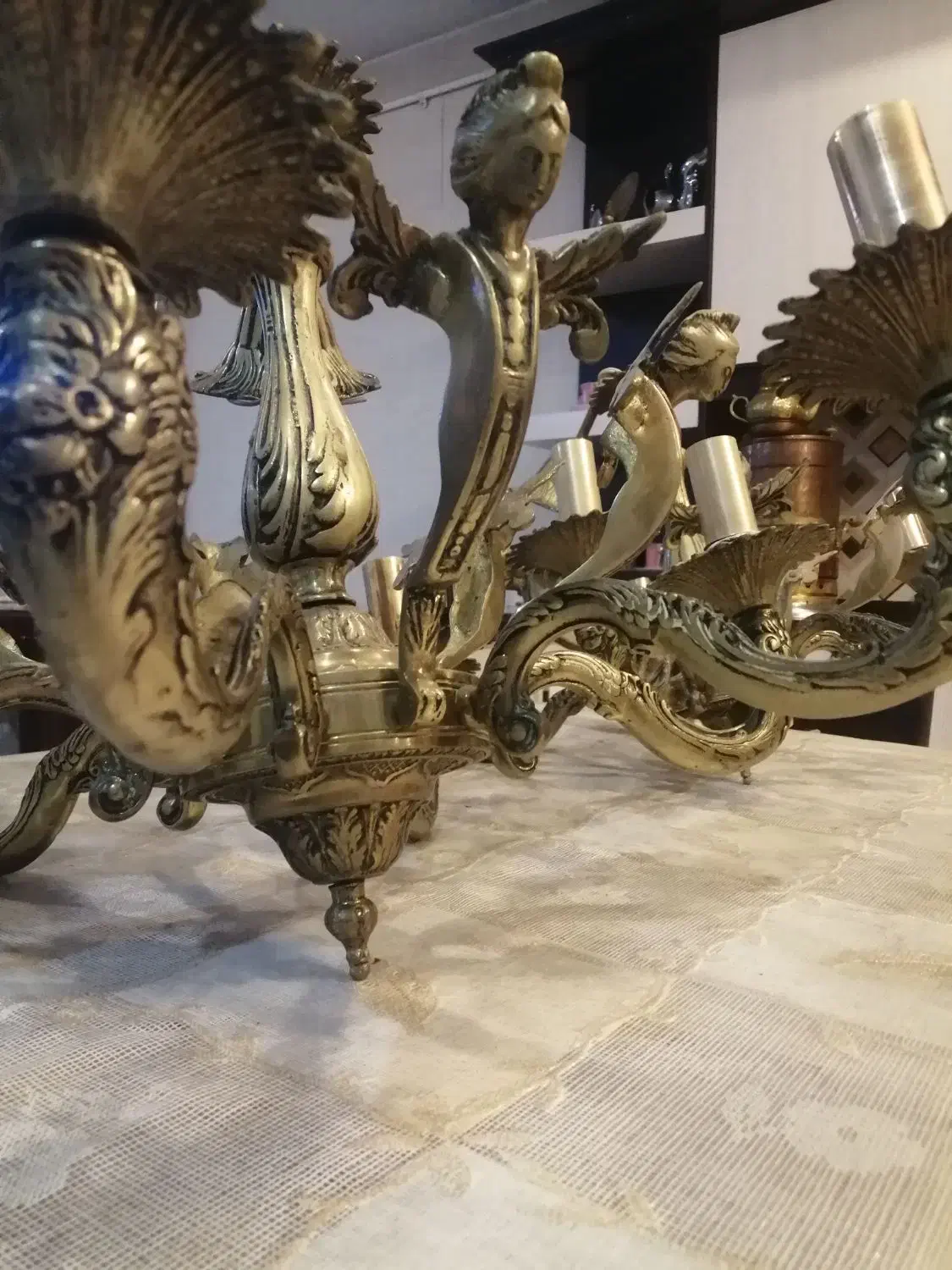 لوستر تمام برنز|لوستر و چراغ آویز|اصفهان, سپاهان‌شهر|دیوار