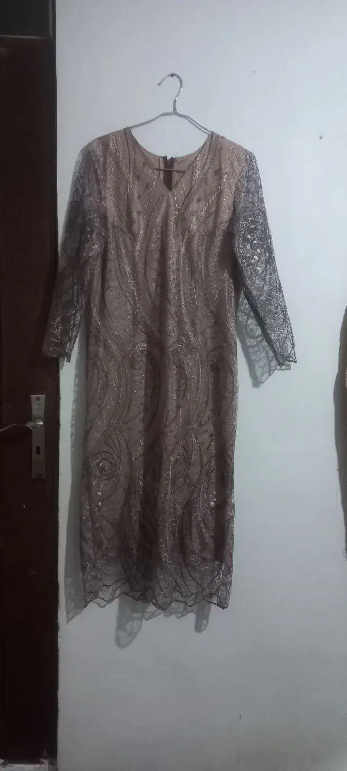 لباس مجلسی کاملا نو فقط یک بار پوشیده شده|لباس|اردبیل, |دیوار