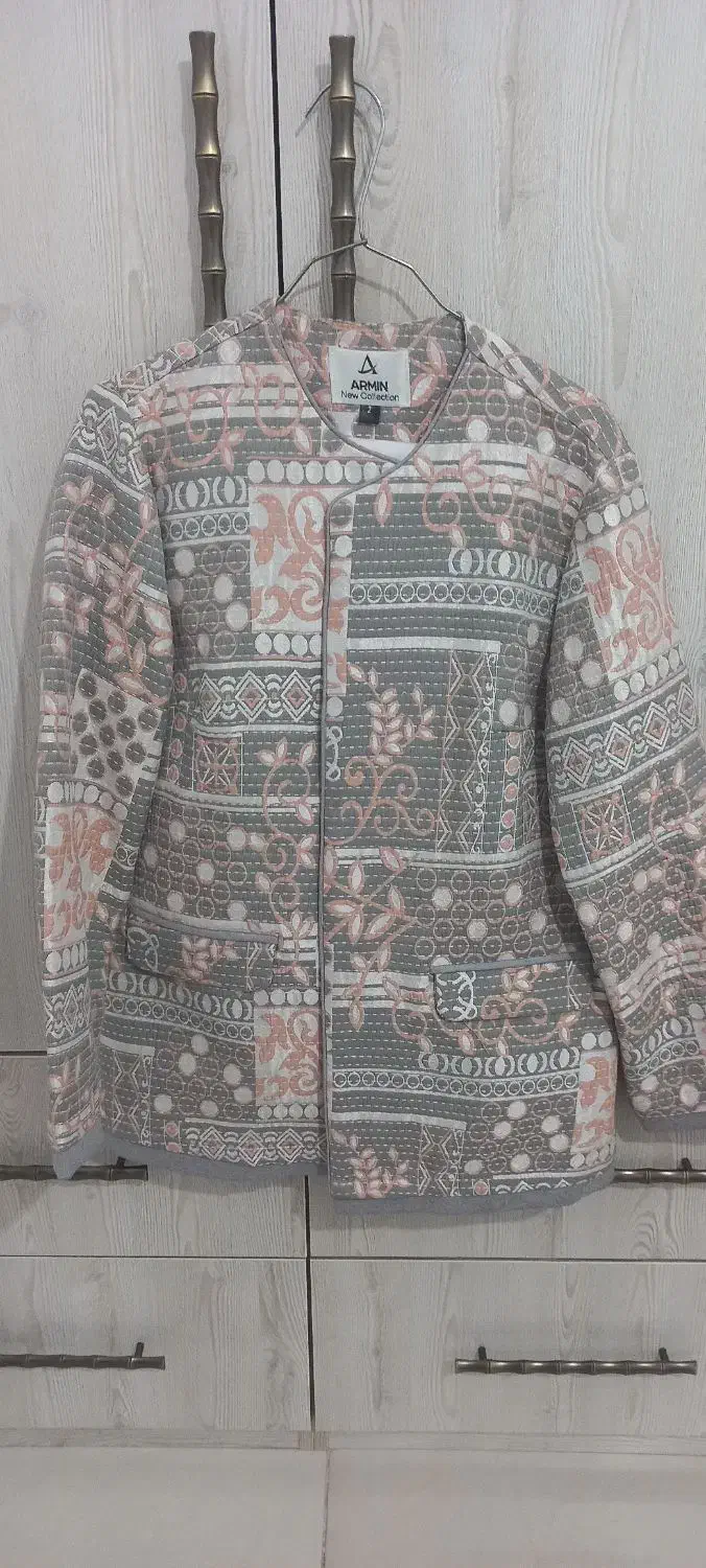 مانتو رنگ طوسی جنس ژاکارد و کت آجری|لباس|باقرشهر, |دیوار