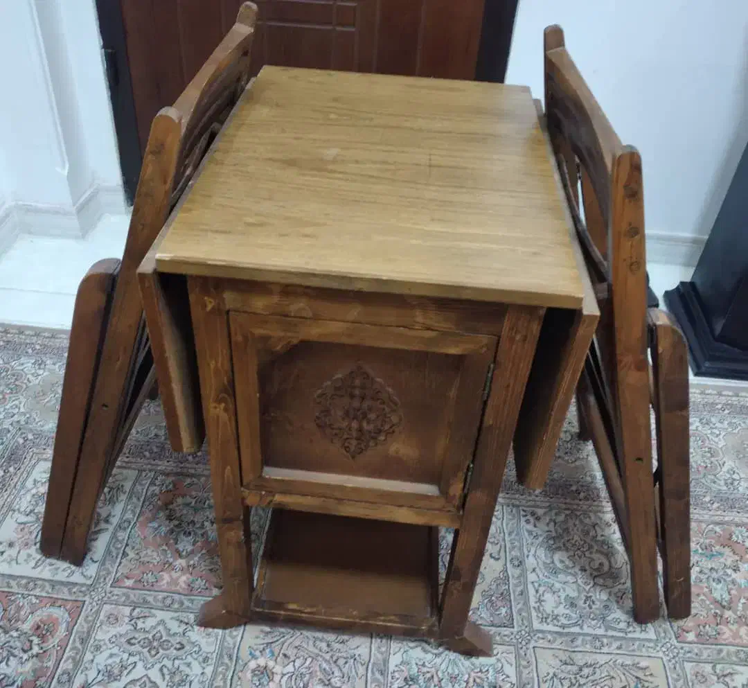 میز و صندلی تاشو دو نفره|میز و صندلی غذاخوری|رشت, گیل|دیوار