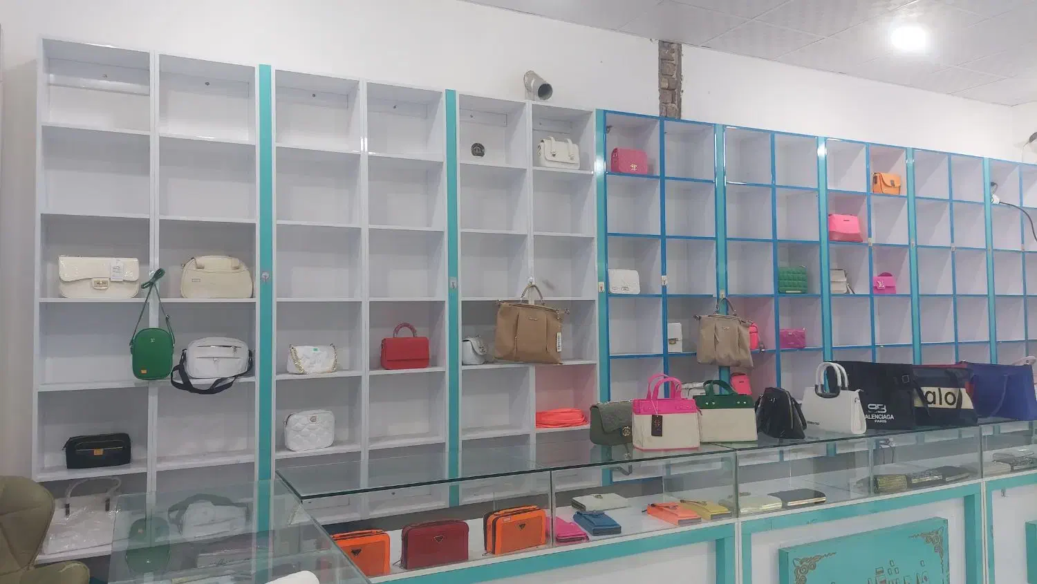 واگذاری مغازه|اجارهٔ مغازه و غرفه|ایرانشهر, |دیوار