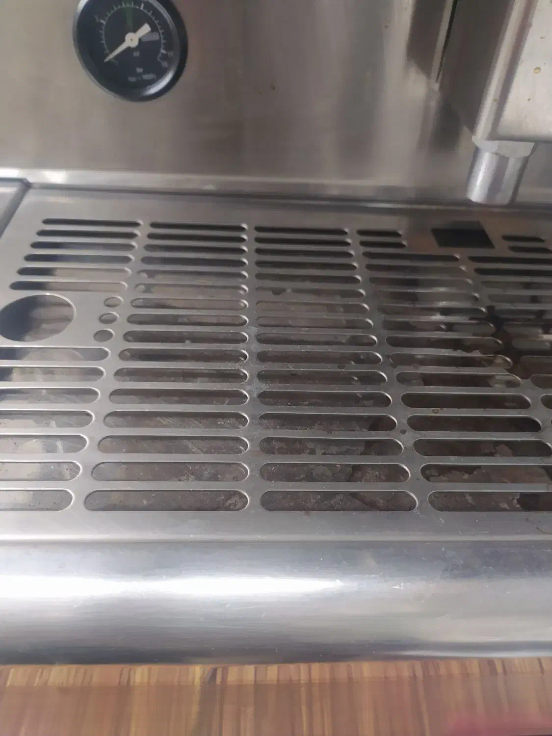 بخاری دیواری سالم|بخاری، هیتر، شومینه|ایذه, |دیوار