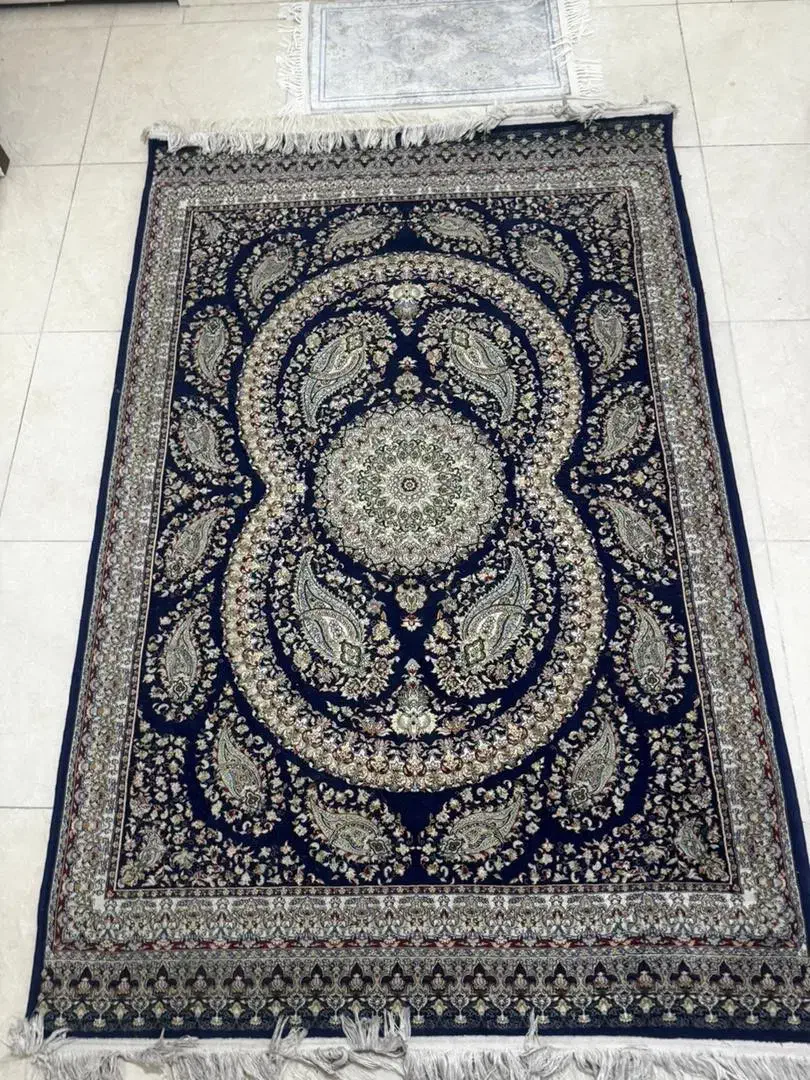 فرش چهار متری وروتختی|سماور، چای‌ساز، قهوه‌ساز|بندرعباس, |دیوار