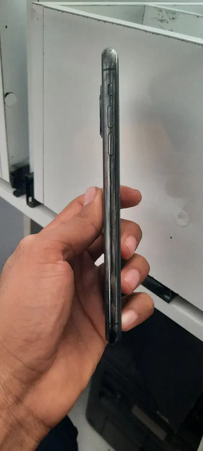 آیفون ۱۱ پرو مکس lla|موبایل|شهرکرد, |دیوار