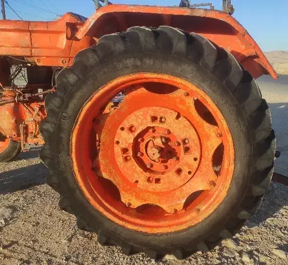 تراکتور رومانی مدل ۶۸|خودرو سنگین|سیلاخور, |دیوار