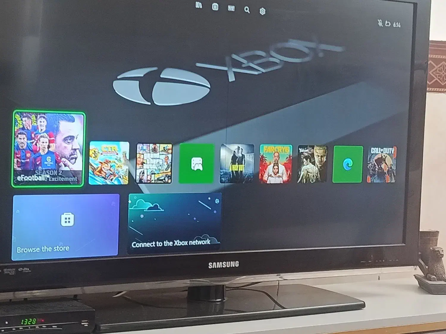 Xbox one|کنسول، بازی ویدئویی و آنلاین|رباط‌کریم, رباط‌کریم|دیوار