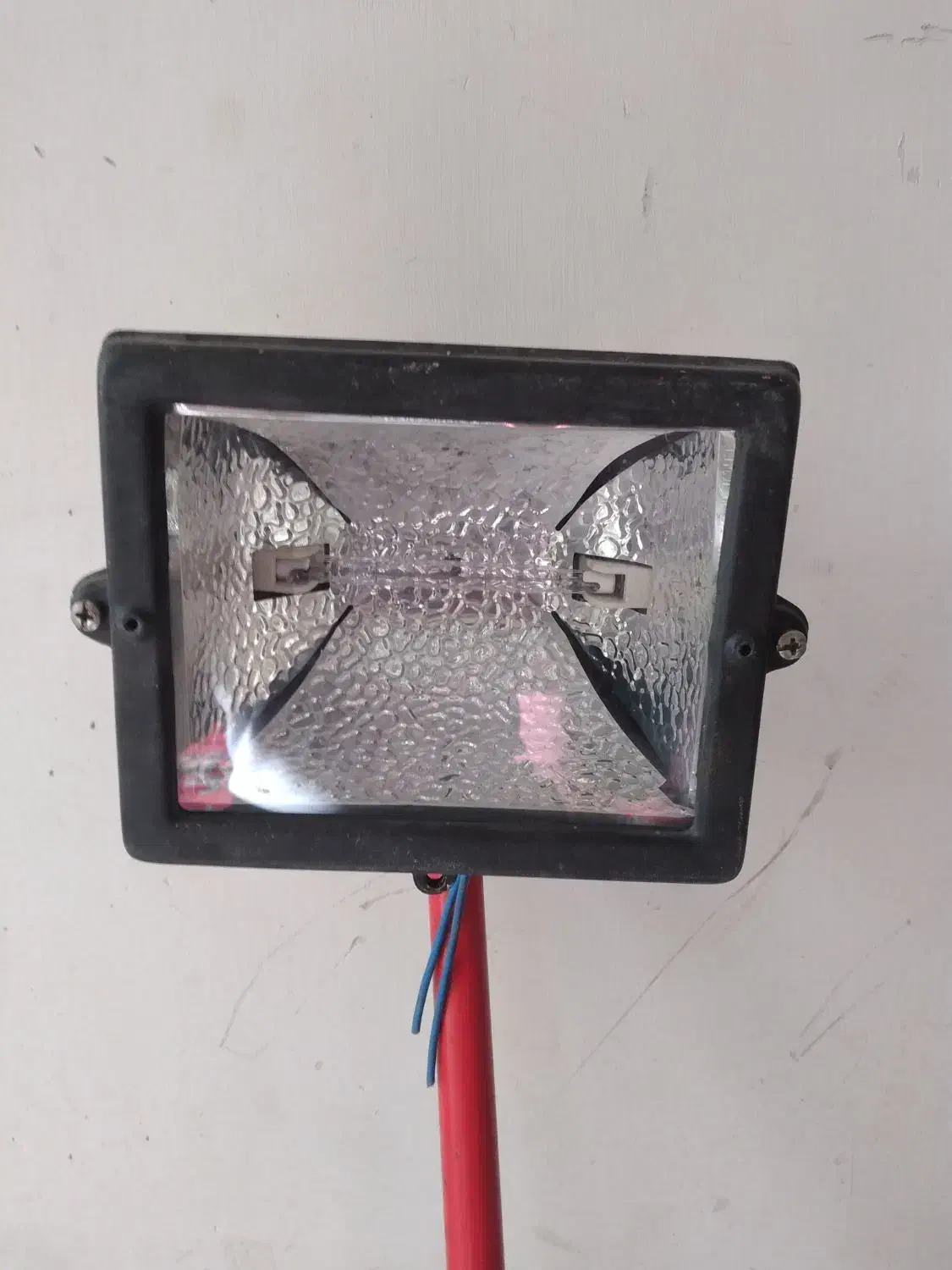 فروش پرژکتور (درحدنو)|تلویزیون و پروژکتور|شهرکرد, |دیوار