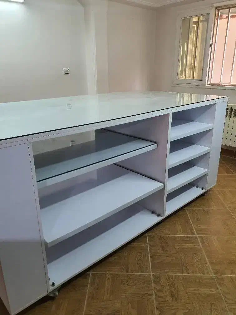 میز|دفتر کار|کرمان, |دیوار