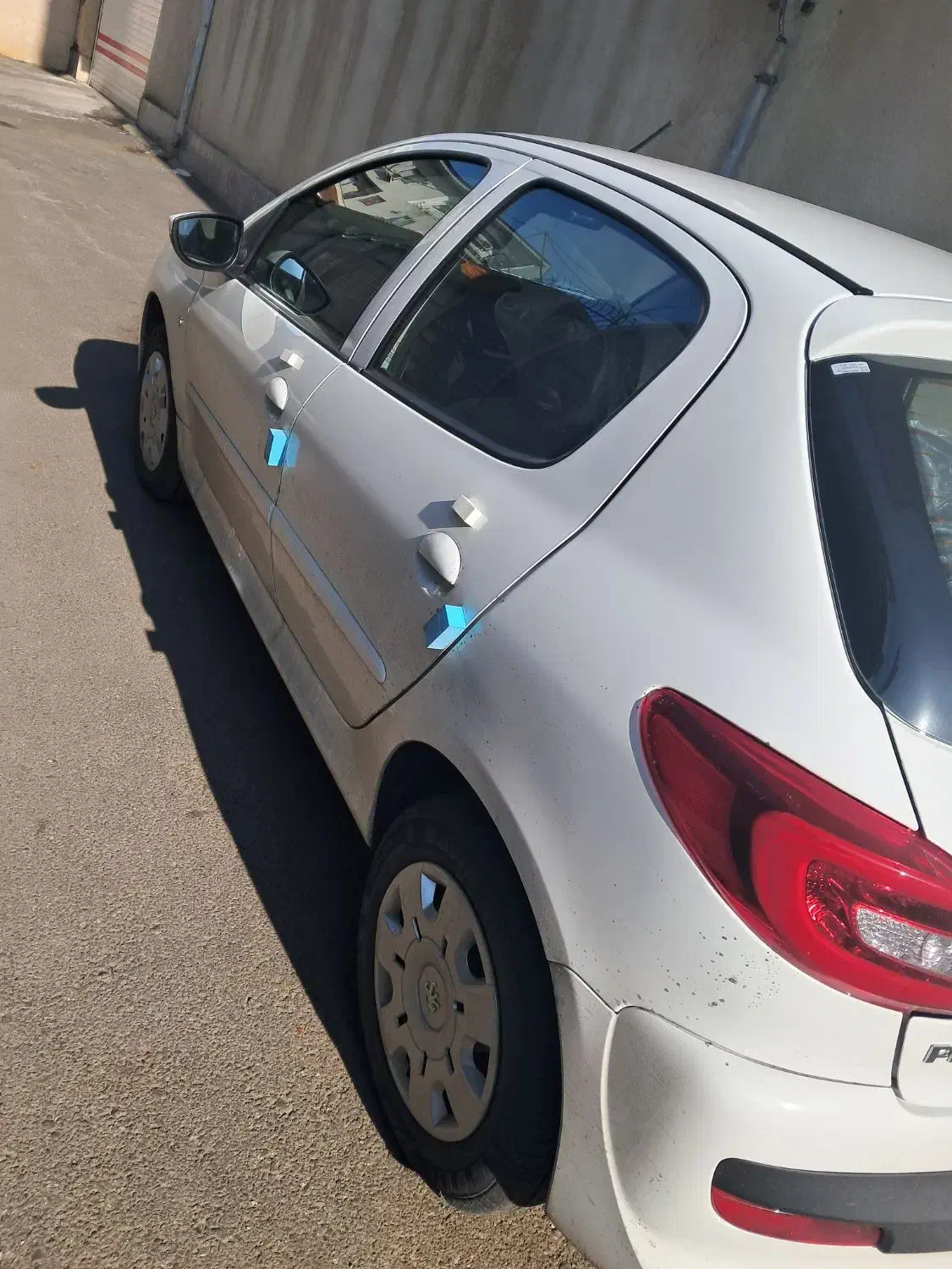 207 سقف فلز دنده ای|خودرو سواری و وانت|رشت, شالکو|دیوار