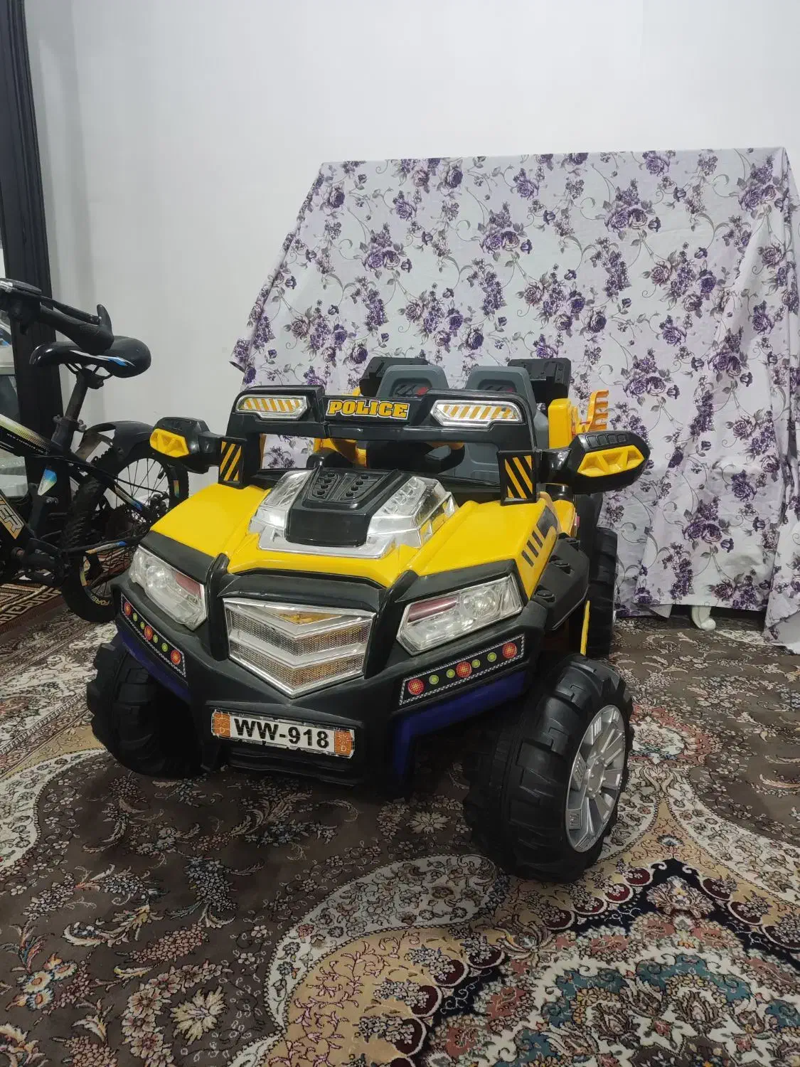 فروش ماشین شارژی|اسباب‌بازی بچه|بندرعباس, |دیوار