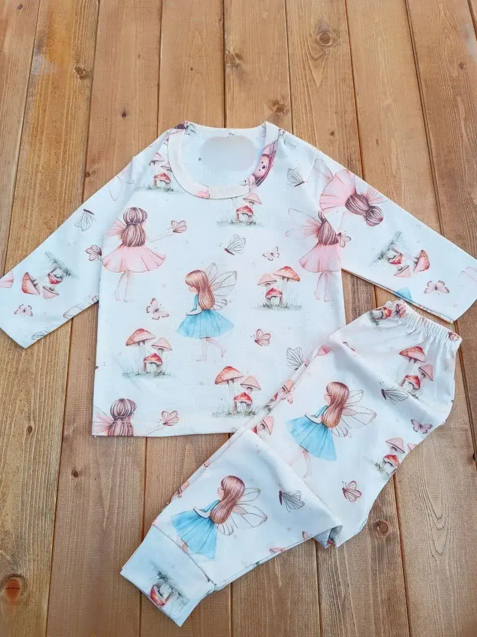 فروش اینترنتی پوشاک بچه گانه رنگین کمون|کفش و لباس بچه|ایرانشهر, |دیوار