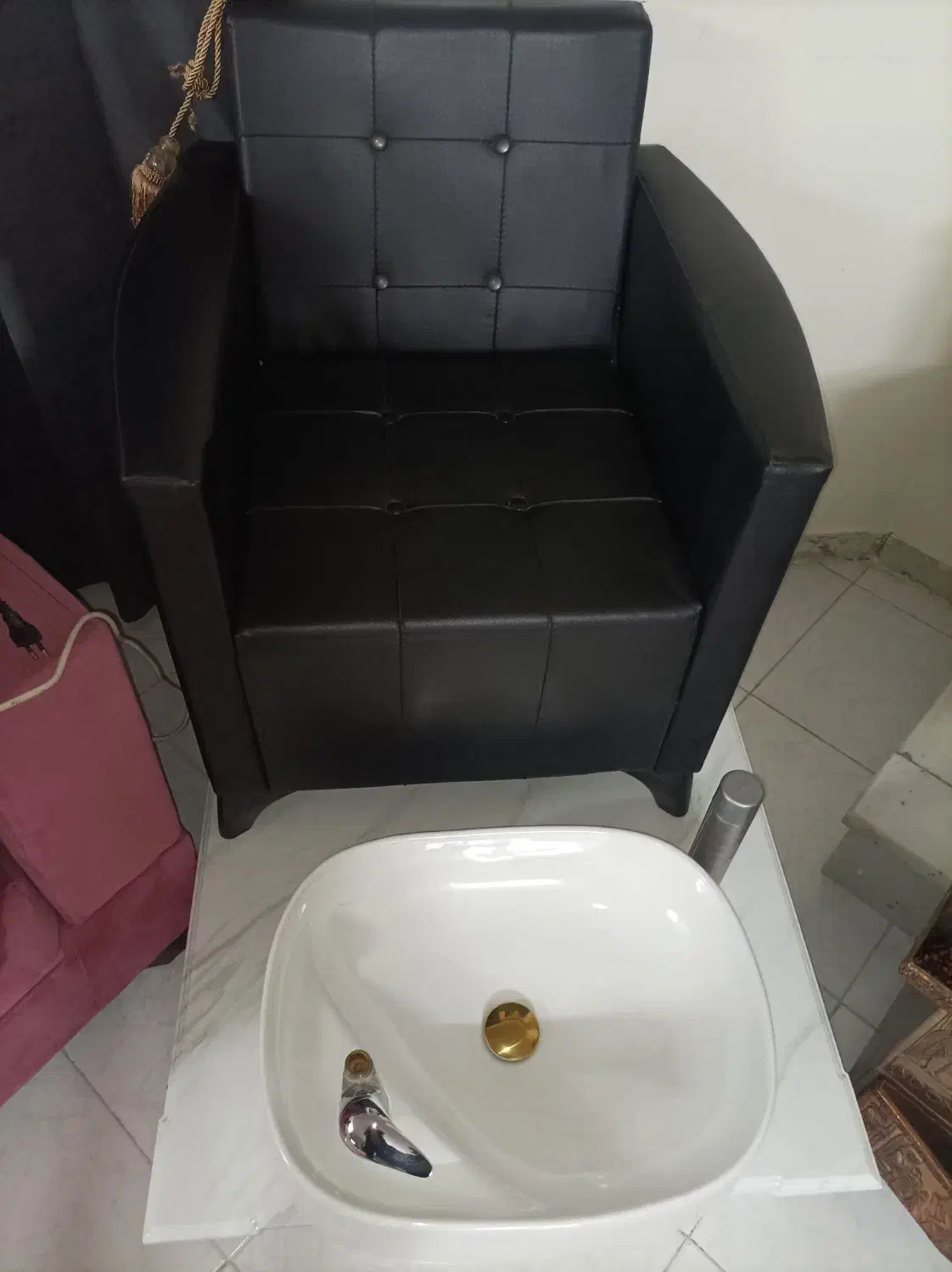 صندلی پدیکور|آرایشگاه و سالنهای زیبایی|شاهینشهر, خبرنگار|دیوار