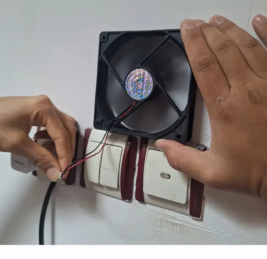 یک فن کاملا سالم .۱۲ ولت|قطعات و لوازم جانبی رایانه|مشهد, بهمن|دیوار