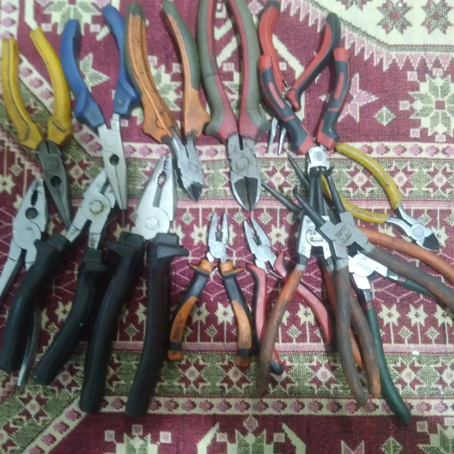 تعداد آچار و انبر دستی و و|حراج|کوهدشت, |دیوار