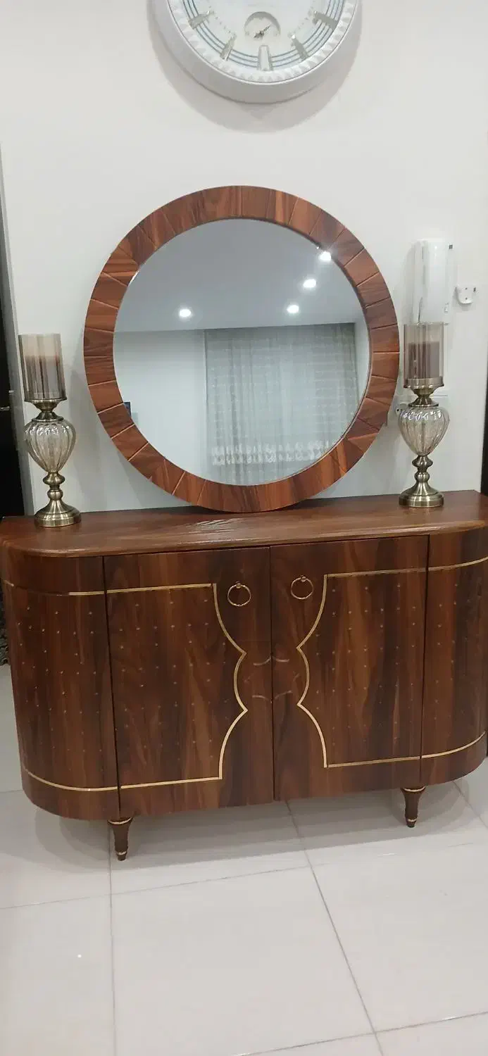 یک عددکنسول چوبی|بوفه، ویترین، کنسول|تهران, خاک سفید|دیوار