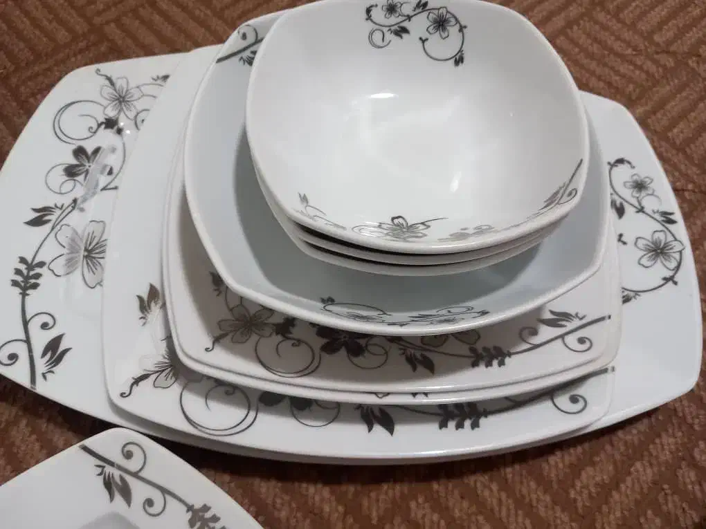 ظروف چینی 12.نفره نو|ظروف سرو و پذیرایی|اهواز, کوروش|دیوار