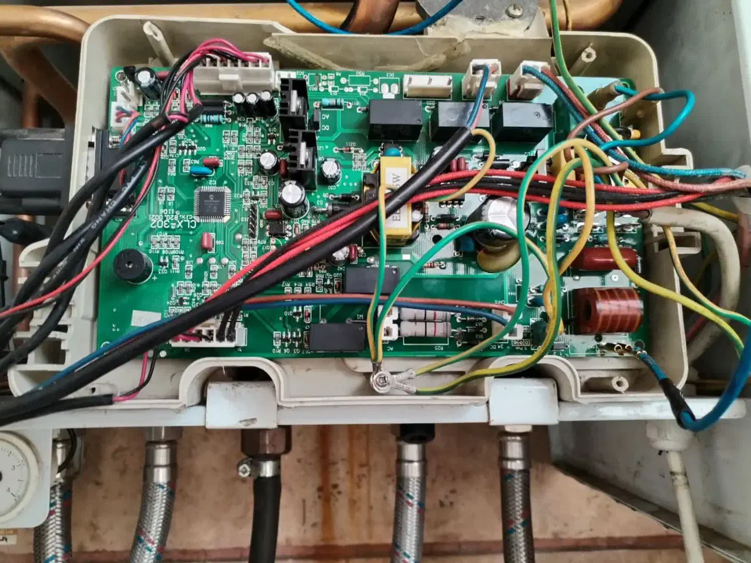 تعمیروسرویس،انواع پکیج وآبکرمکن|خدمات پیشه و مهارت|اندیشه, اندیشه فاز ۱|دیوار