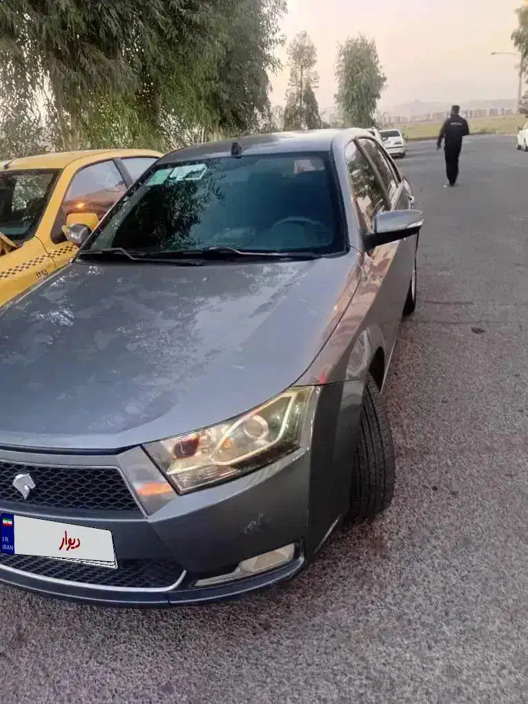 دنا|خودرو سواری و وانت|تهران, استاد معین|دیوار