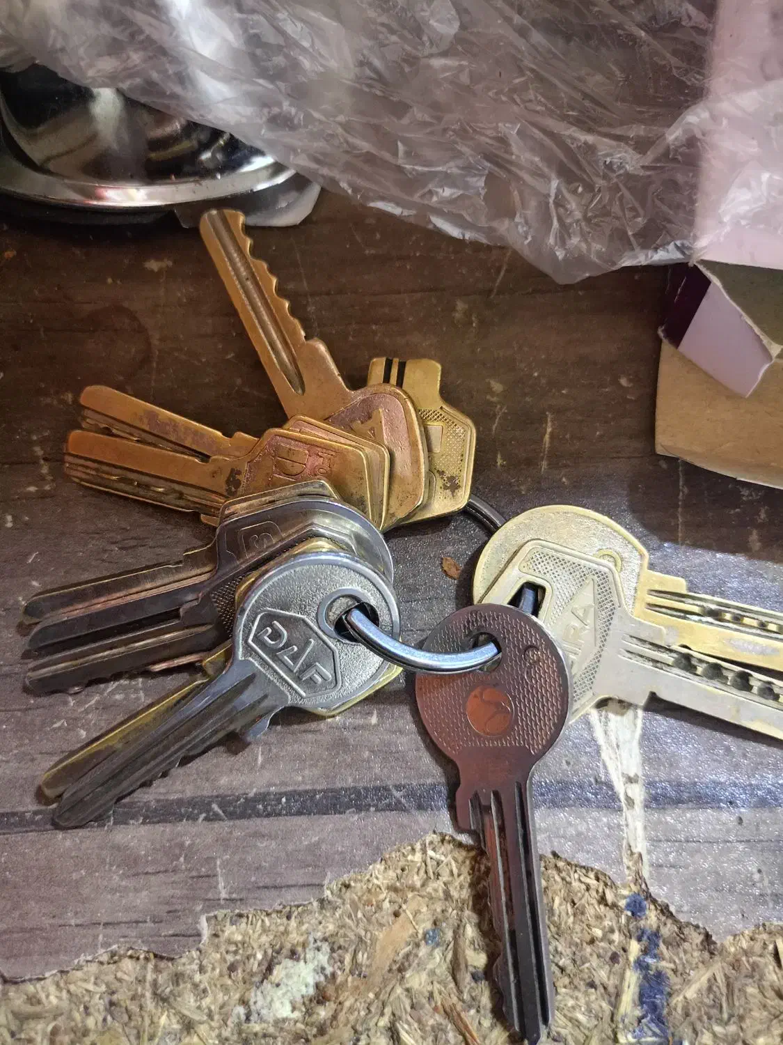 سارق شناسایی کنید مژدگانی بگیرید|اشیا|نیشابور, بنیاد شهید|دیوار